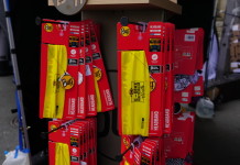 Partystimmung und Sport in Dortmund Die Sonderedition eines Buff-Kopfband