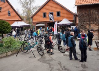 Zu Besuch – Hausmesse bei NICOLAI BICYCLES und das neue EBOXX3 Jede Menge Spaß hatten die Besucher bei Nicolai auf dem Hof.