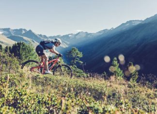 Auf die Alpen rollt eine elektrische Welle zu
