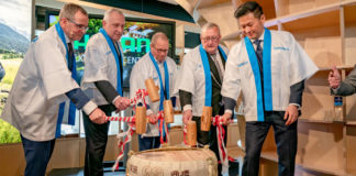 SHIMANO EXPERIENCE CENTER öffnet seine Tore Feierliche Eröffnung des Shimano Experience Center