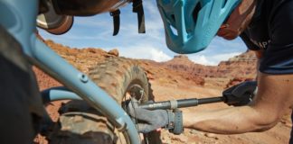 Luftpumpen – Welcher Pumpen-Typ bist Du? Auch in der Wüste muss mal gepumpt werden.